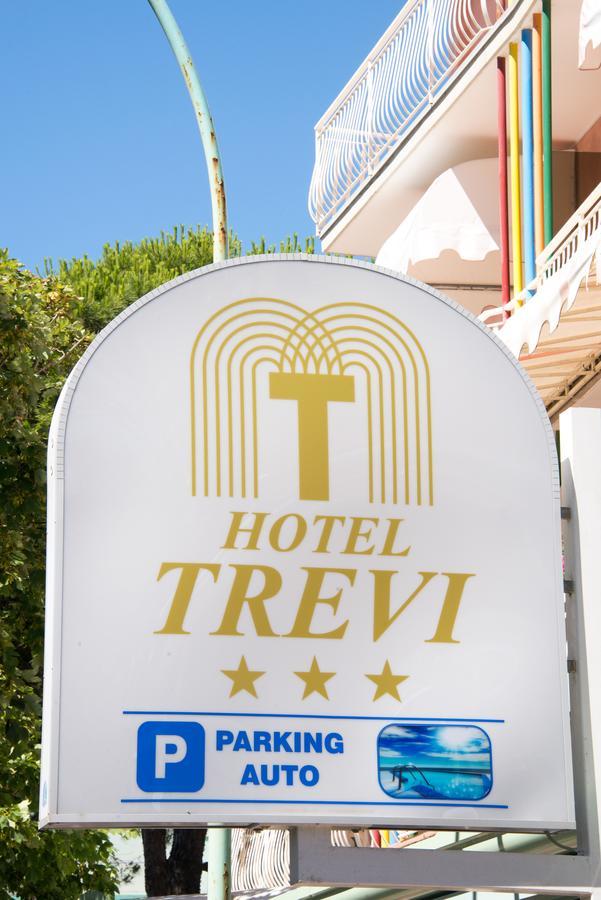 Hotel Trevi Лидо-ди-Езоло Экстерьер фото